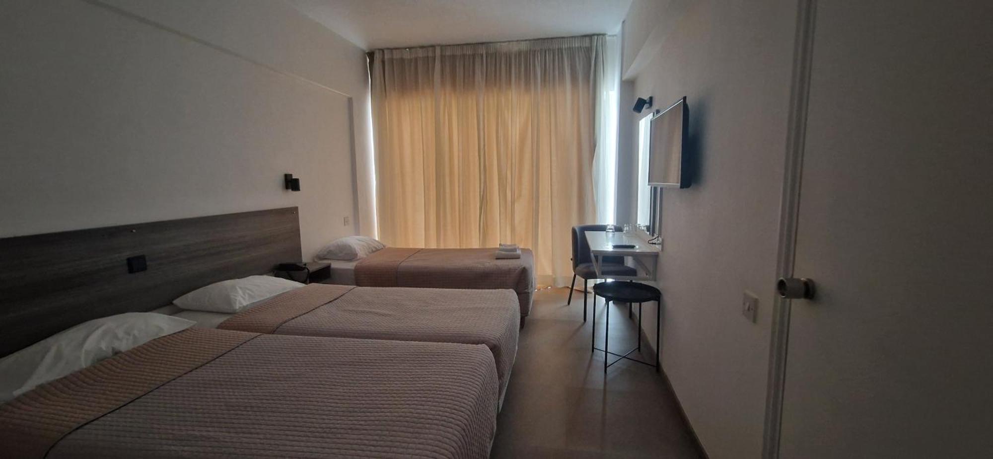 Navarria Blue Hotel Limassol Zewnętrze zdjęcie